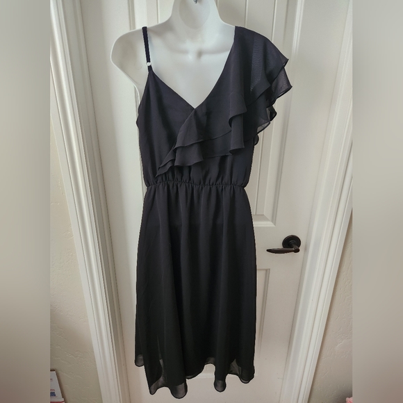 Ali & Jay Women One Sleeve Midi Dress Black/Cloud Lined Medium PROM | EVENT - Picture 5 of 11